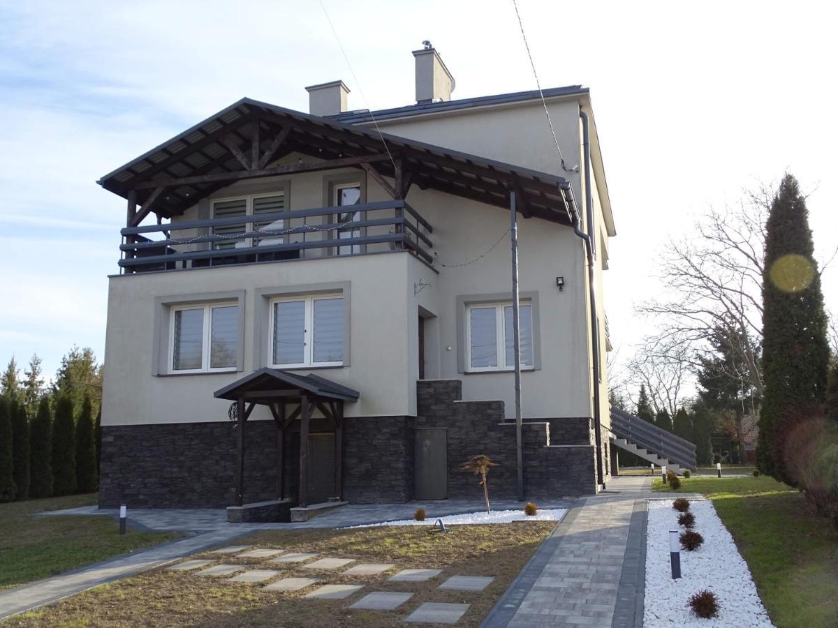 Villa Sanriver Przemyśl Exterior foto